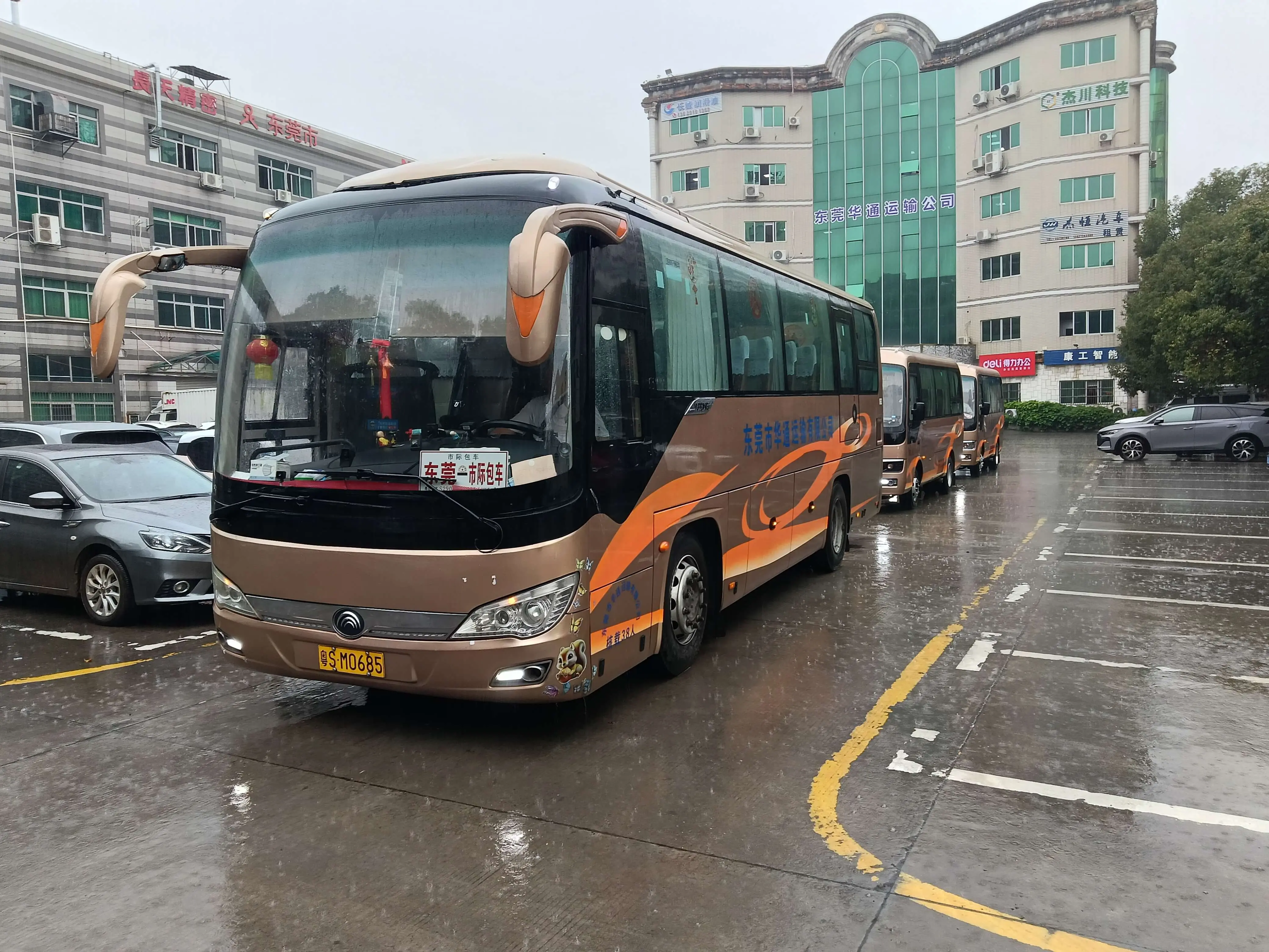 38座客车